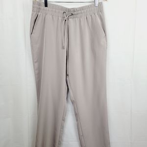 Apt 9 beige trouser pants large